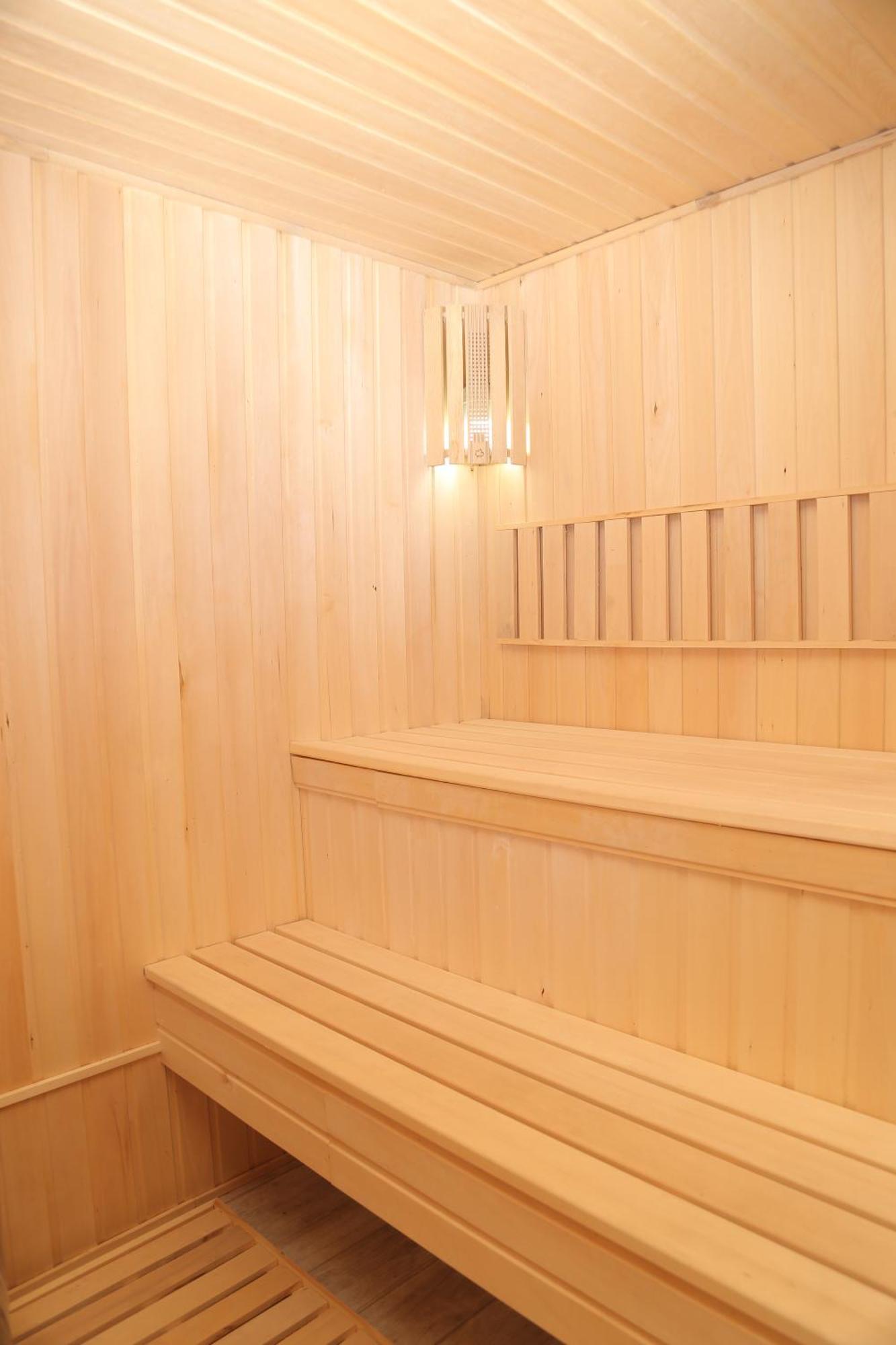 Bek Plus Hotel Takchilik Zewnętrze zdjęcie