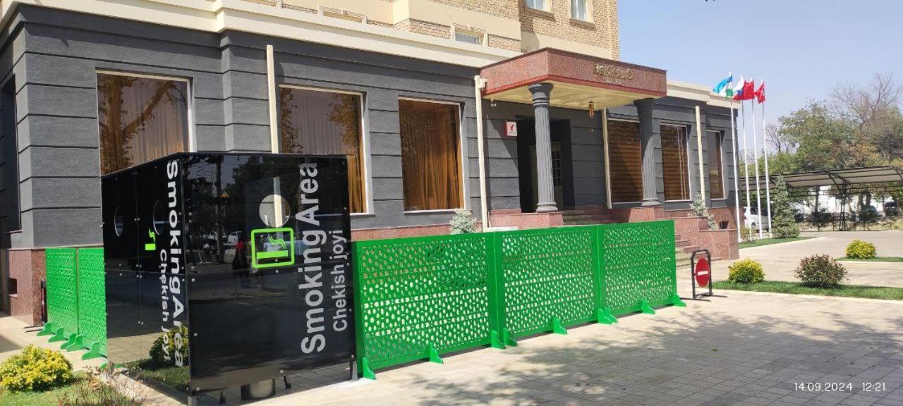 Bek Plus Hotel Takchilik Zewnętrze zdjęcie