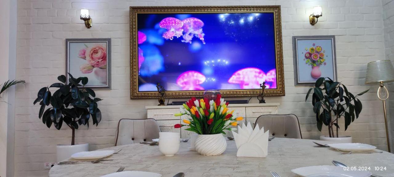 Bek Plus Hotel Takchilik Zewnętrze zdjęcie