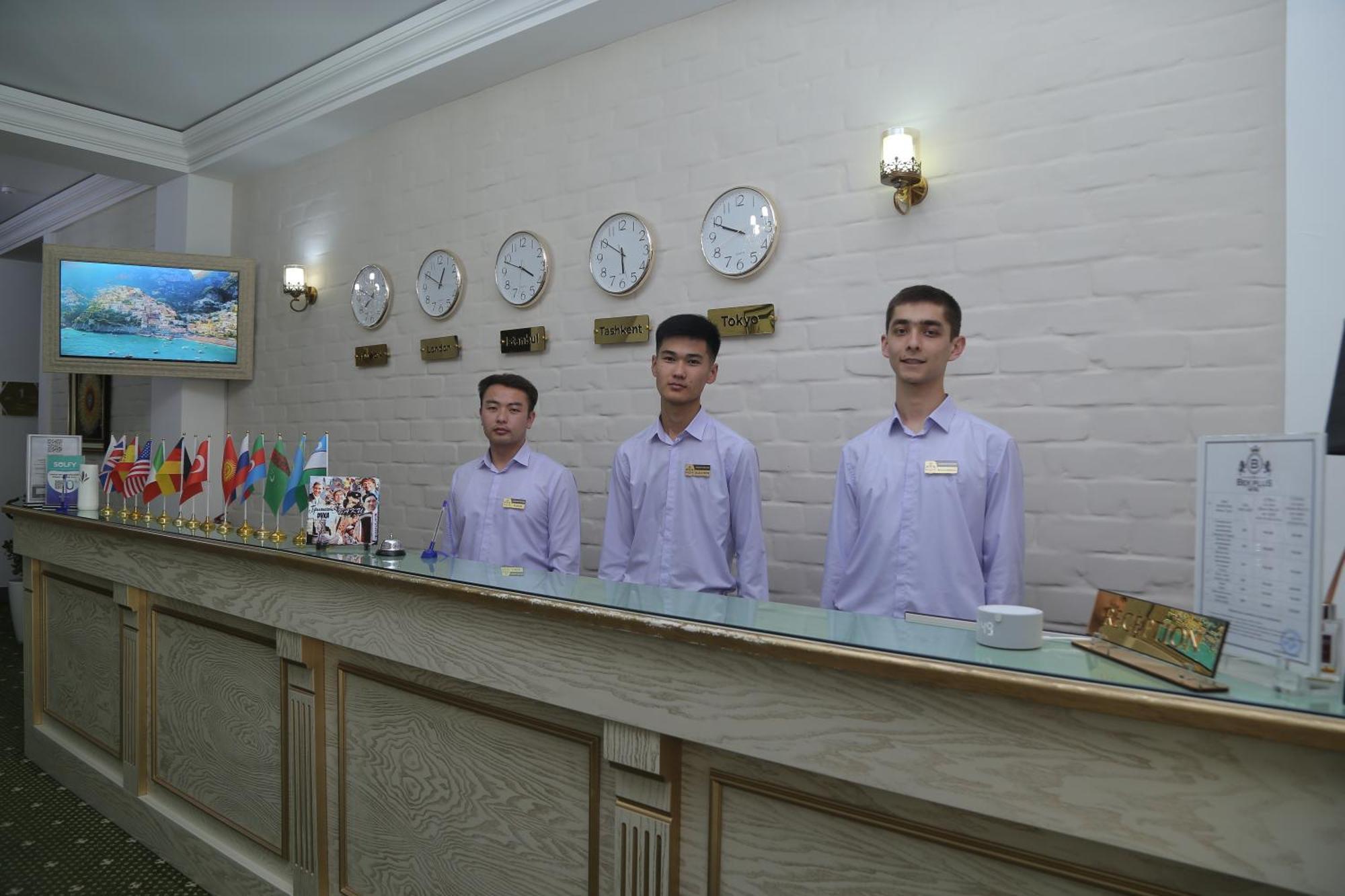 Bek Plus Hotel Takchilik Zewnętrze zdjęcie